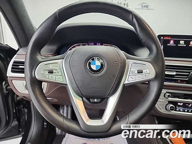 BMW 7 Series (G11) 730d xDrive Design Pure Excellence 2020 — фото 9