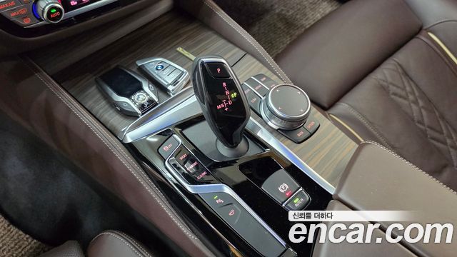 BMW 5 Series (G30) 530i M Sport Package Plus 2020 — фото 15