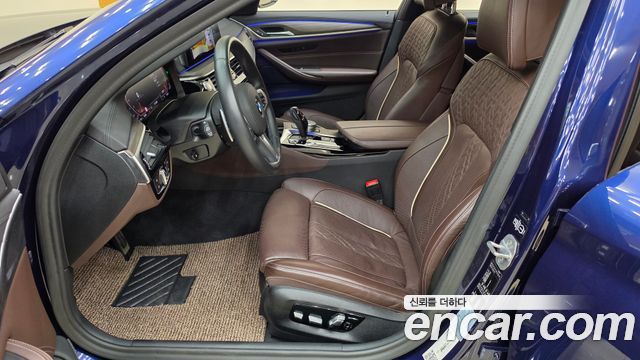 BMW 5 Series (G30) 530i M Sport Package Plus 2020 — фото 16