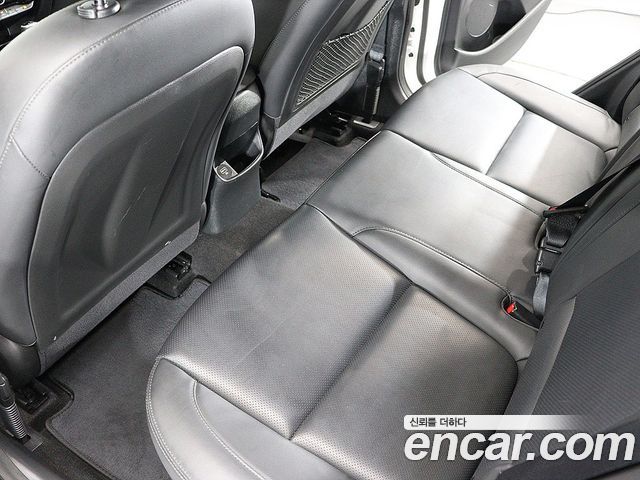 Hyundai Kona Gasoline 2.0 2WD Smart 2021 — фото 21