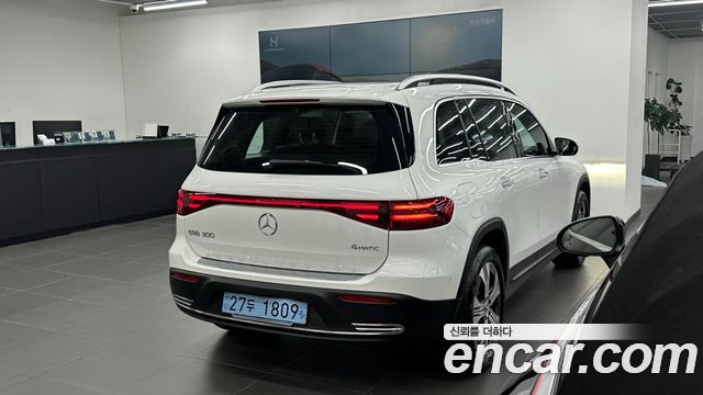 Mercedes-Benz EQB (X243) EQB300 4MATIC Progressive 2026 — фото 4