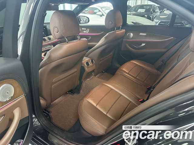 Mercedes-Benz E-Class (W213) E250 Exclusive 2021 — фото 17