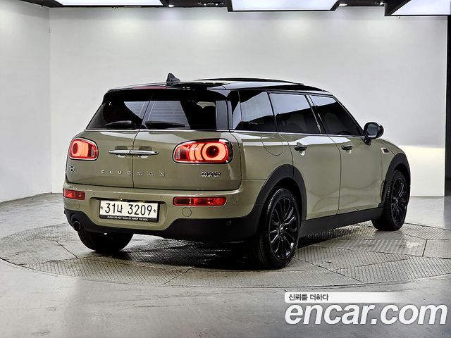 MINI Cooper Clubman Untied suit Edition 2nd 2019 — фото 4