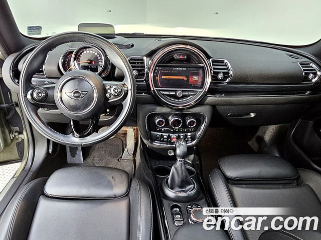 MINI Cooper Clubman Untied suit Edition 2nd 2019 — фото 5