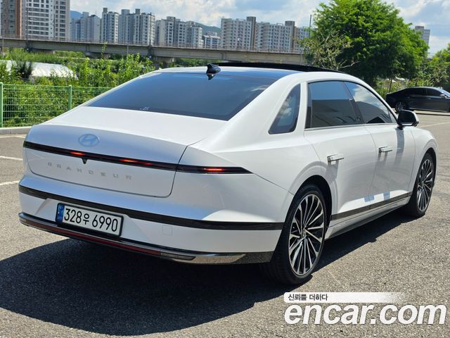 Hyundai Grandeur Hybrid (GN7) Calligraphy 2023 — фото 5