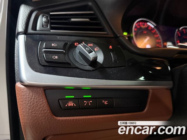 BMW 5 Series (F10) 520d M Aero Dynamic 2016 — фото 15