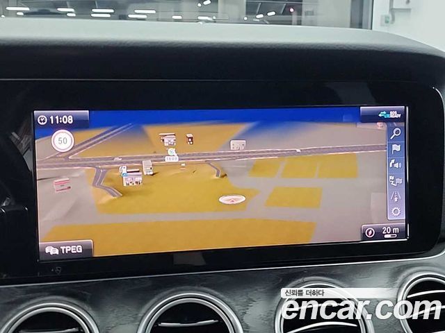 Mercedes-Benz E-Class (W213) E220d Avantgarde 2020 — фото 19