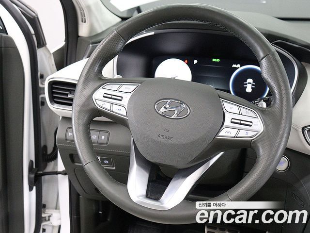 Hyundai Santa Fe Diesel 2.2 2WD Calligraphy 2021 — фото 18