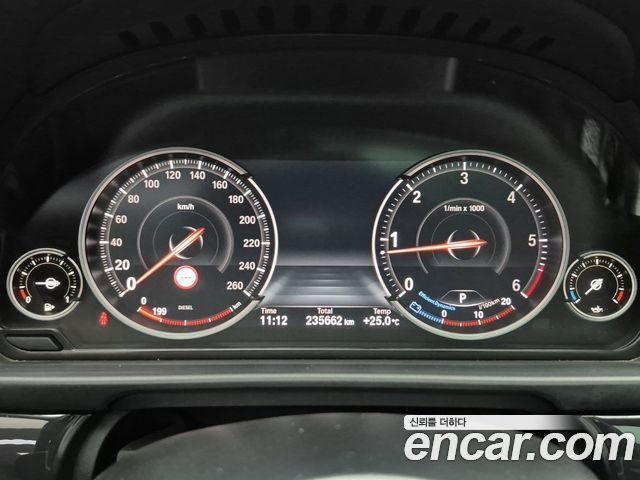 BMW 5 Series (F10) 520d xDrive M Aero Dynamic 2016 — фото 7