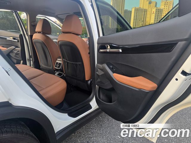 Kia Seltos Gasoline 1.6 Turbo 2WD Signature 2023 — фото 18