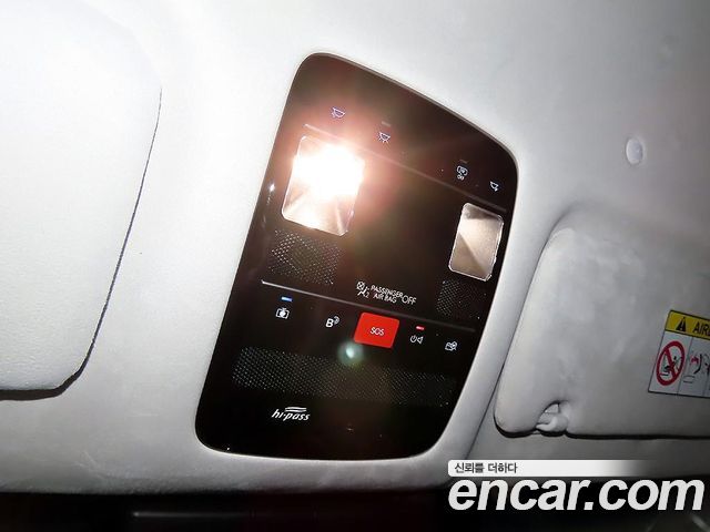 Hyundai Grandeur (GN7) 2,5 Gasoline 2WD Calligraphy 2024 — фото 18