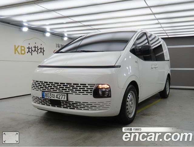 Hyundai Staria Cargo 5-Seater Smart 2025 — фото 1