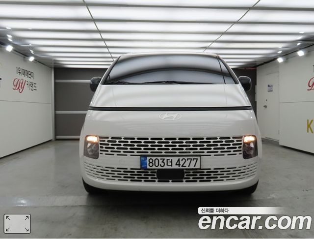 Hyundai Staria Cargo 5-Seater Smart 2025 — фото 3