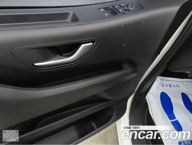 Hyundai Staria Cargo 5-Seater Smart 2025 — фото 18
