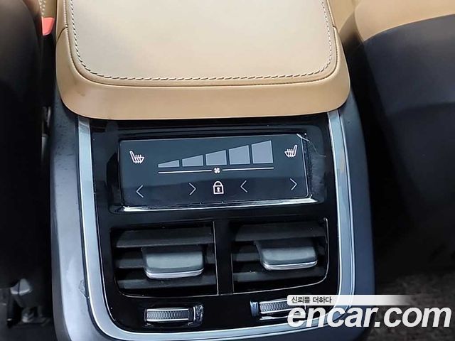 Volvo XC90 (II) D5 Inscription 2019 — фото 17