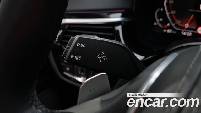 BMW 6 Series GT (G32) 640i xDrive Luxury 2020 — фото 36