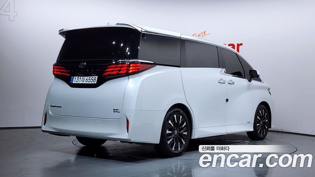 Toyota Alphard (IV) 2.5 HEV Executive AWD 2024 — фото 2