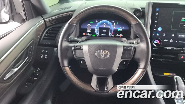 Toyota Alphard (IV) 2.5 HEV Executive AWD 2024 — фото 17