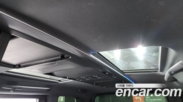 Toyota Alphard (IV) 2.5 HEV Executive AWD 2024 — фото 20