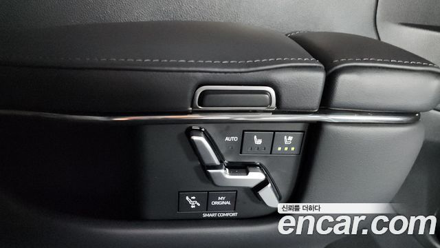 Toyota Alphard (IV) 2.5 HEV Executive AWD 2024 — фото 22