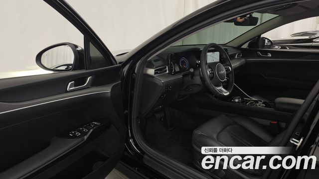 Kia K5 (III) 2.0 Prestige 2022 — фото 10