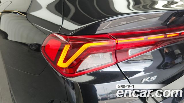 Kia K5 (III) 2.0 Prestige 2022 — фото 23