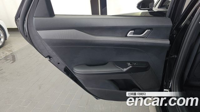 Kia K5 (III) 2.0 Prestige 2022 — фото 25