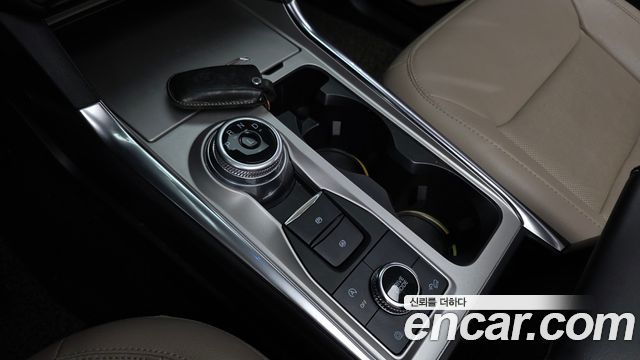 Ford Explorer (VI) 2.3 LimIted 4WD 2021 — фото 9
