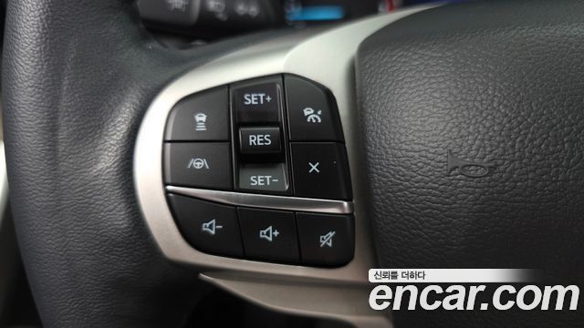 Ford Explorer (VI) 2.3 LimIted 4WD 2021 — фото 16