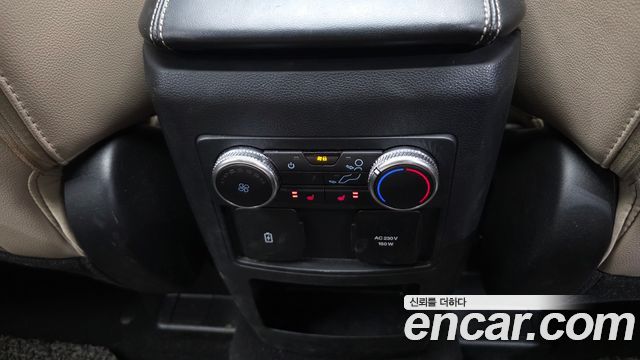 Ford Explorer (VI) 2.3 LimIted 4WD 2021 — фото 27