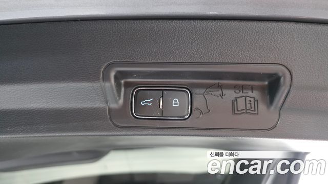 Ford Explorer (VI) 2.3 LimIted 4WD 2021 — фото 35