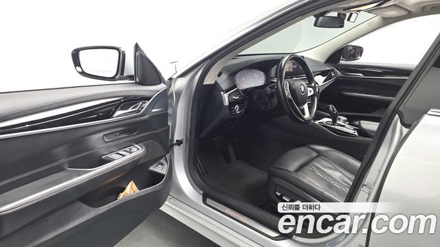 BMW 6 Series GT (G32) 630i xDrive Luxury 2020 — фото 10