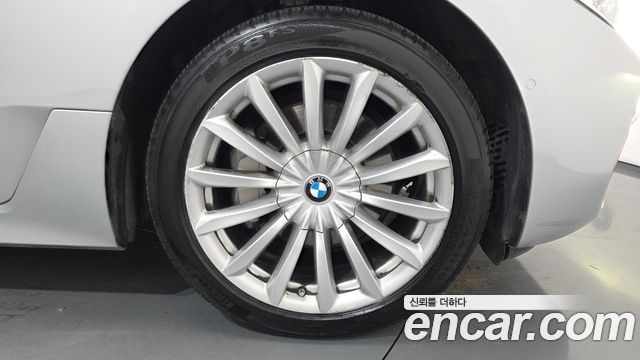 BMW 6 Series GT (G32) 630i xDrive Luxury 2020 — фото 21