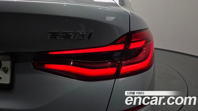 BMW 6 Series GT (G32) 630i xDrive Luxury 2020 — фото 23