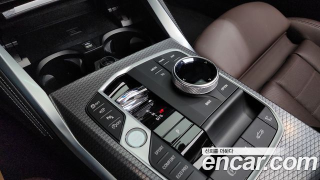 BMW 4 Series (G22) 420i M Sport Pro Convertible 2026 — фото 9