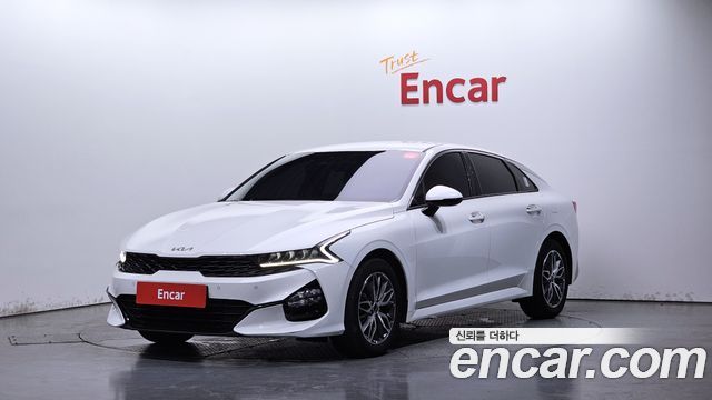 Kia K5 (III) 2.0 Prestige 2023 — фото 1