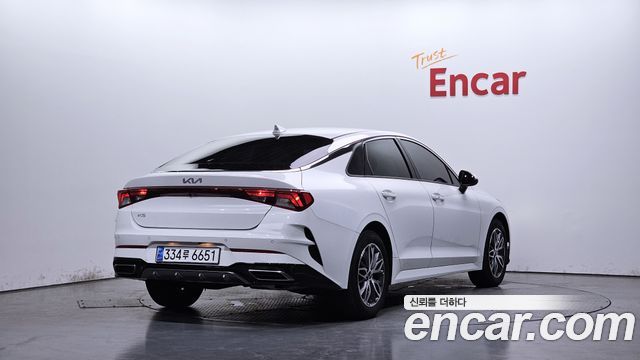 Kia K5 (III) 2.0 Prestige 2023 — фото 2