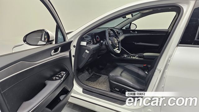 Kia K5 (III) 2.0 Prestige 2023 — фото 10