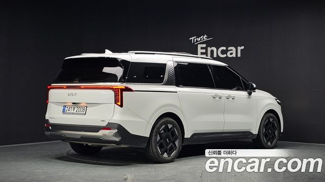 Kia Carnival (IV) HEV 9seater Signature 2024 — фото 2