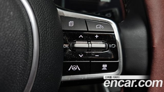 Kia Carnival (IV) HEV 9seater Signature 2024 — фото 35
