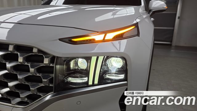 Hyundai Santa Fe Diesel 2.2 2WD Prestige 2021 — фото 22