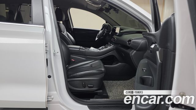Hyundai Santa Fe Diesel 2.2 2WD Prestige 2021 — фото 26