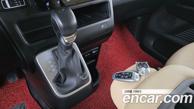 Hyundai Staria Tourer 9-Seater Modern 2022 — фото 9