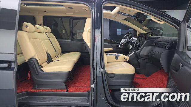 Hyundai Staria Tourer 9-Seater Modern 2022 — фото 19