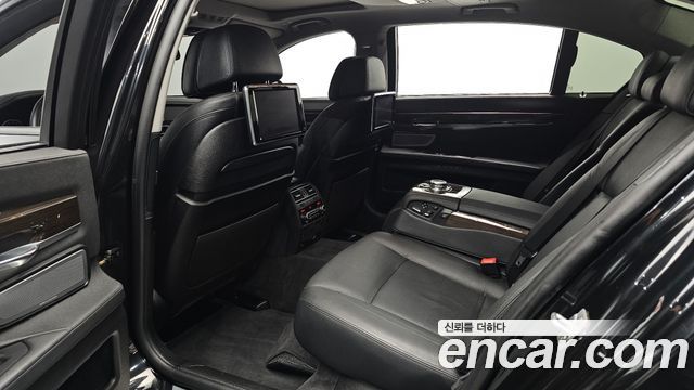 BMW 7 Series (F01) 750Li xDrive B&O Edition 2014 — фото 26
