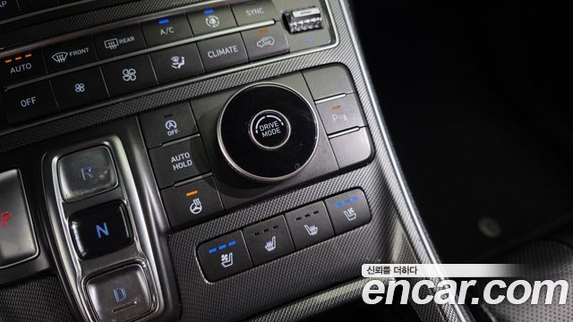 Hyundai Santa Fe Diesel 2.2 2WD Prestige 2021 — фото 16