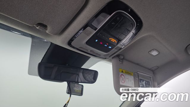 Hyundai Santa Fe Diesel 2.2 2WD Prestige 2021 — фото 20