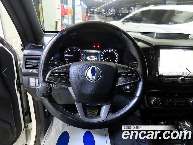 KG Mobility (SsangYong) Rexton Sports Khan Diesel 2.2 4WD Dynamic Edition (5-Link) 2021 — фото 8