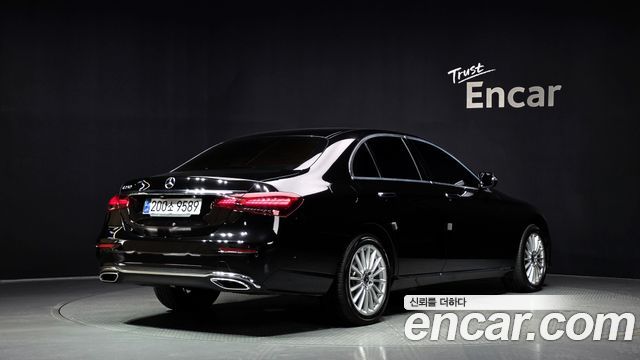 Mercedes-Benz E-Class (W213) E250 Exclusive 2021 — фото 2