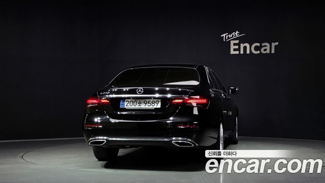 Mercedes-Benz E-Class (W213) E250 Exclusive 2021 — фото 4